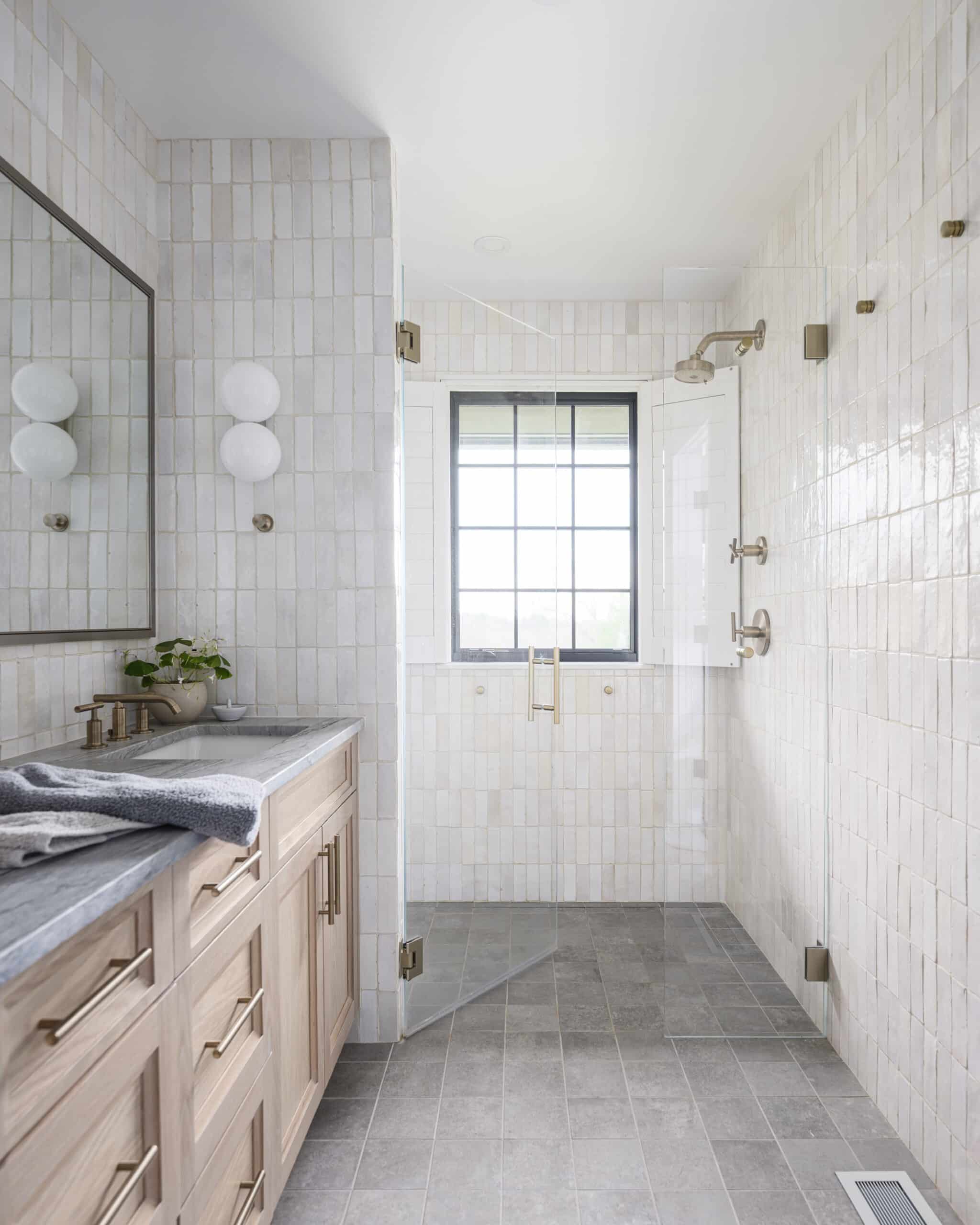 HR3 15 24 2932 Edit 2